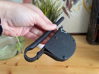 Antiguo candado barra