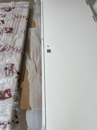 Puerta blindada nueva de iroko exterior