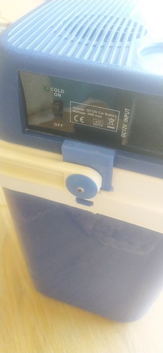 Nevera portátil eléctrica de playa