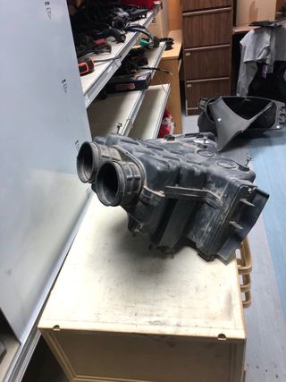 Carcasa filtro aire bmw f659 s