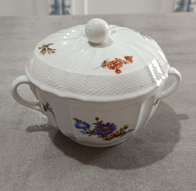 Grande tazza con coperchio Richard Ginori 