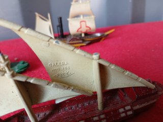 PILEN  BARCOS ...Metal
