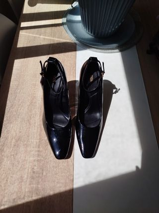 Zapatos salón Zara 