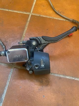 Frenada delantera aerox