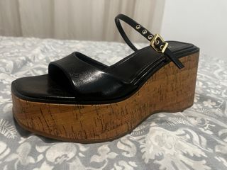 Sandalias negras con plataforma ZARA