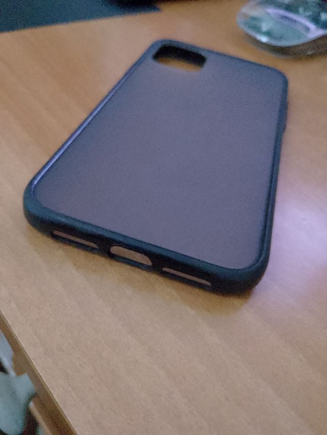Cover iPhone XR oppure 11