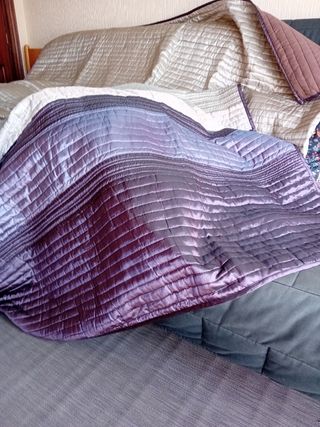 Colcha edredon, dos unidades