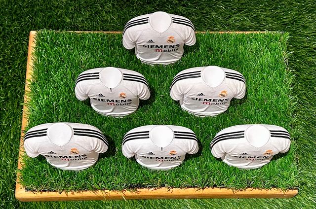 COLECCION BUSTOS CAMISETAS JUGADORES REAL MADRID