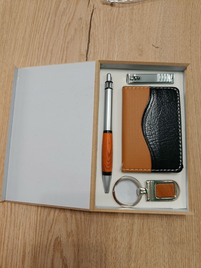 Set utensilios hombre