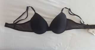 Reggiseno con coppette