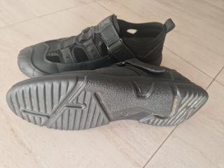 Zapatos chancla de verano .43