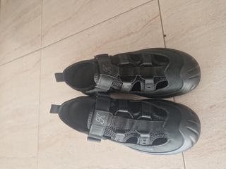 Zapatos chancla de verano .43