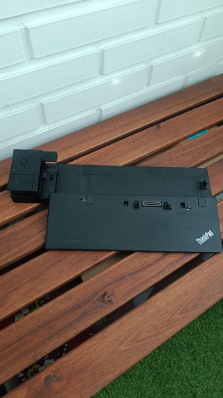 Base Lenovo ThinkPad Pro Dock 40A1