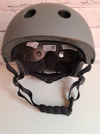CASCO TALLA L-XL A ESTRENAR PARA BICI REF 26-1932