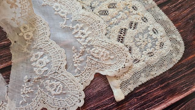 Antichi ricami da collezione