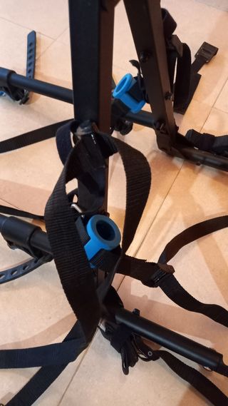 Portabicis para 2 bicis marca Norauto.
