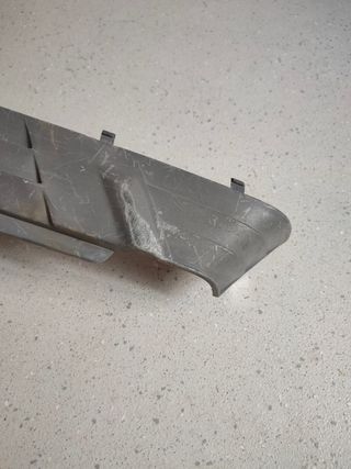Tapa derecha Suzuki lido