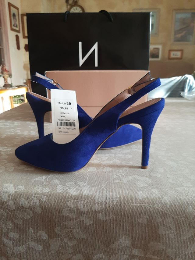 Zapatos de tacón de ante azul