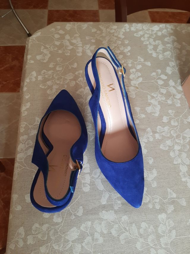 Zapatos de tacón de ante azul