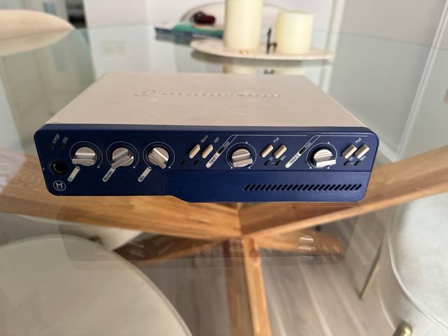 Tarjeta de sonido digital Mbox2