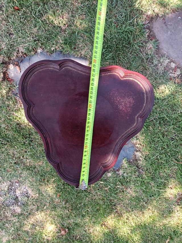 Rinconera de estilo clásico