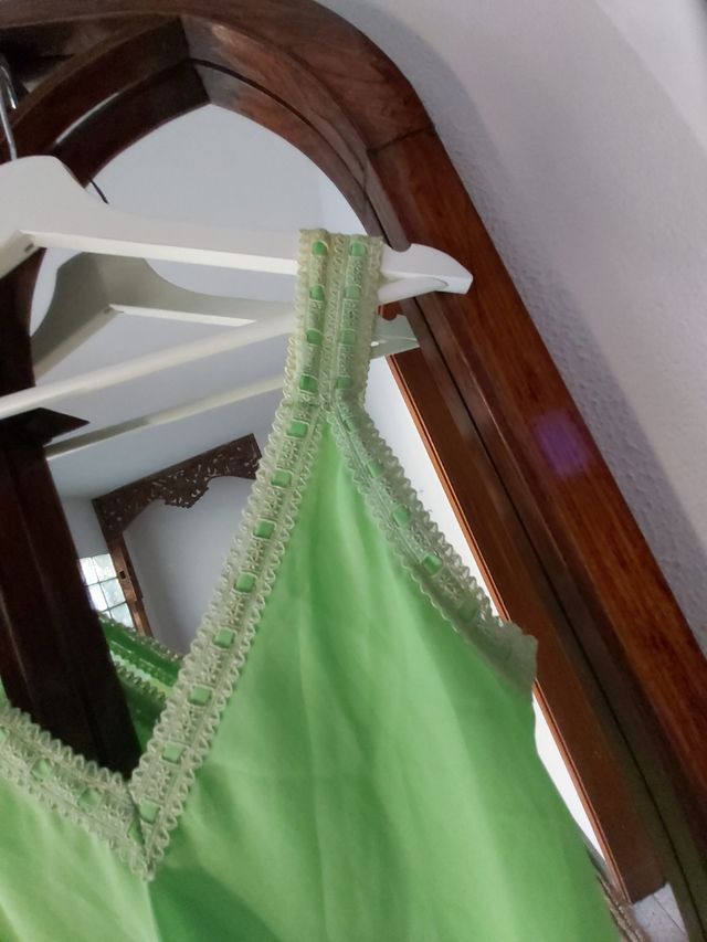 Camison verde lima precioso.