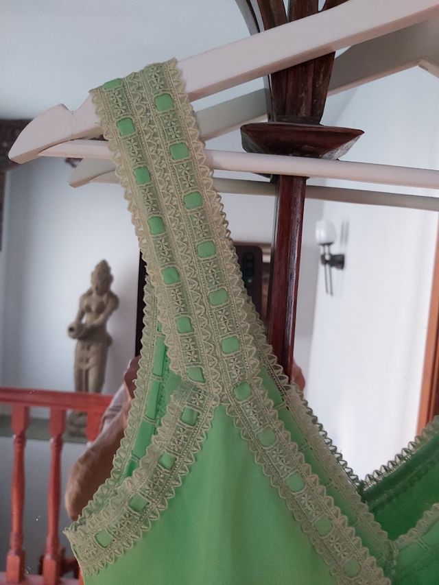 Camison verde lima precioso.