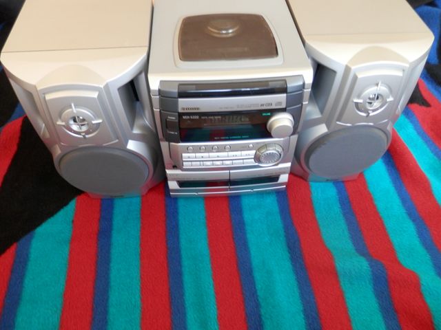 Cadena de música restauarada aiwa NSX 5222