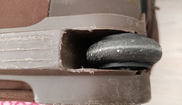 Samsonite, maleta mediana en tela, dos ruedas