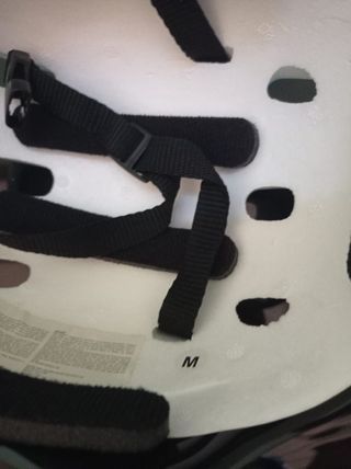 Casco y protecciones infantil