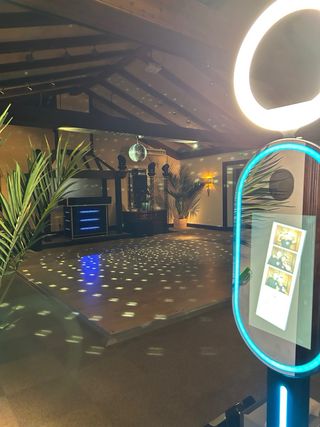 Alquiler de fotomatón y video 360 para eventos