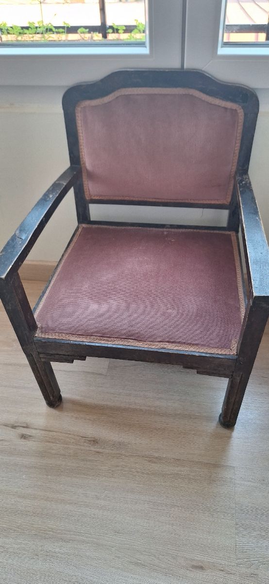 Sillón antiguo para restaurar