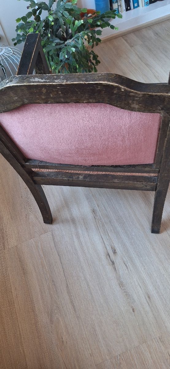 Sillón antiguo para restaurar
