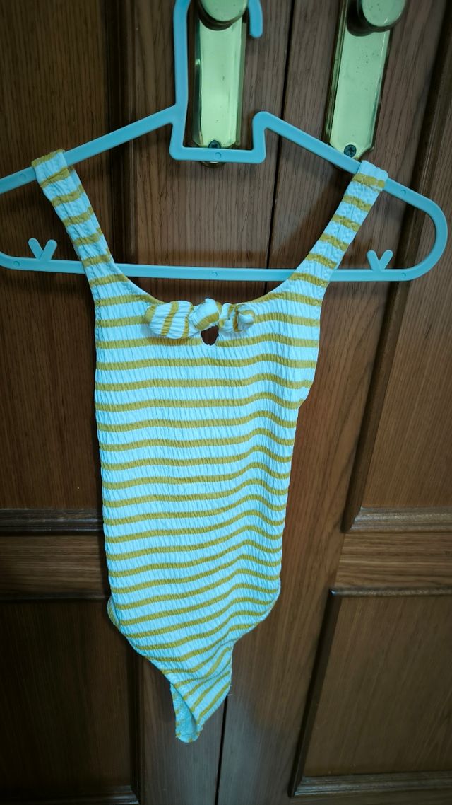 Bañadores zara nuevos talla 2-3años