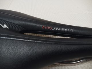 Sillín SPECIALIZED TOUPE+ Expert