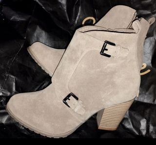 Botines hebilla cremallera, 41