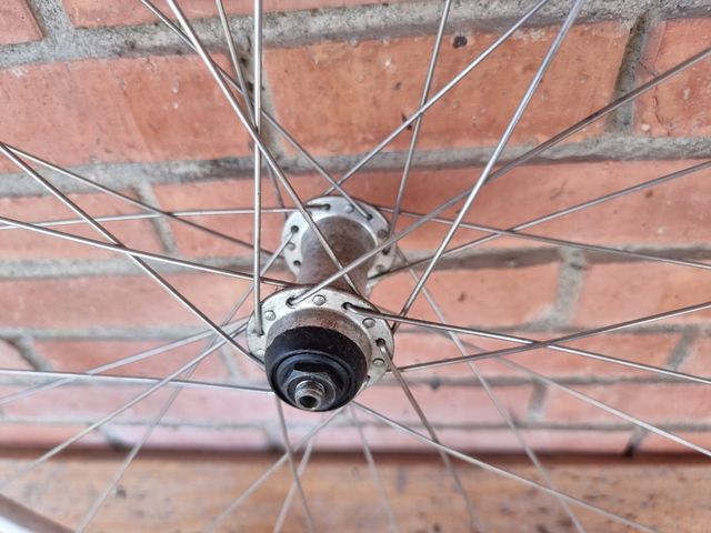 Llanta delantera Mavic X 221 con buje CODA