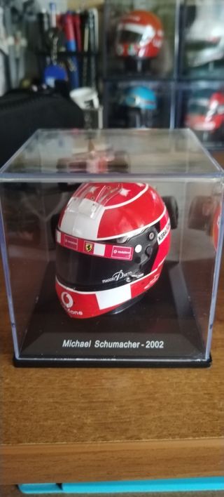 Caschi ferrari