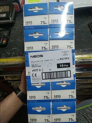 LaMPADA A LED 'GOCCIA' FREDD.6500K 11W=75W E27 10