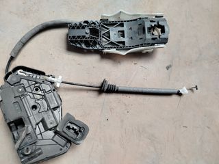 Cerradura trasera derecha Skoda fabia