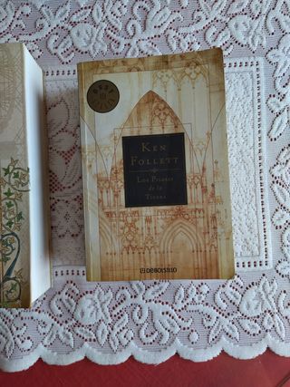 Lote de dos libros de Ken Follet
