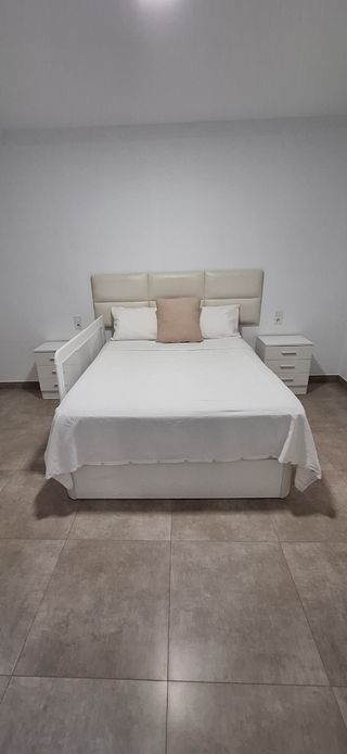 Cabecero de cama moderno