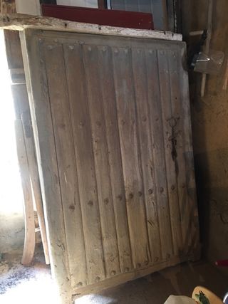 Puerta antigua de madera