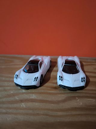Modellino auto coppia