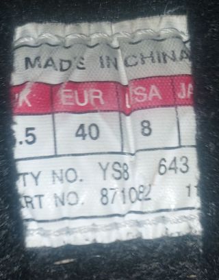 Zapatillas montaña Salomón con suela en mal estado