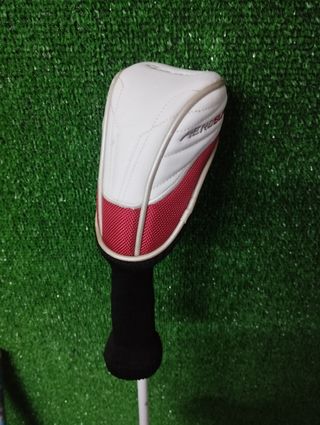 Palo de Golf Híbrido Taylormade