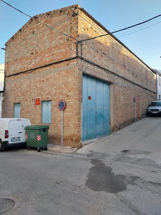 Nave, piso,meson,casa