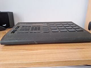 Roland humand rhythm composer r5