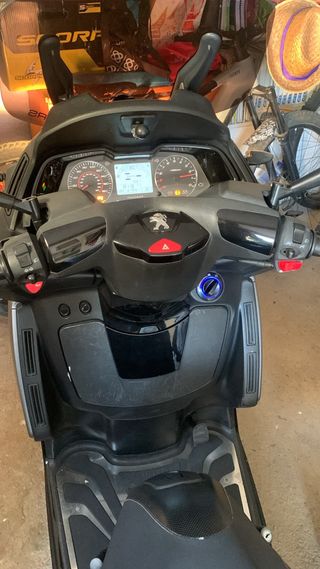 Moto Peugeot Metropolis 400 RS