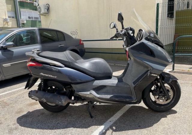 Depiece de kymco super dink 125/300